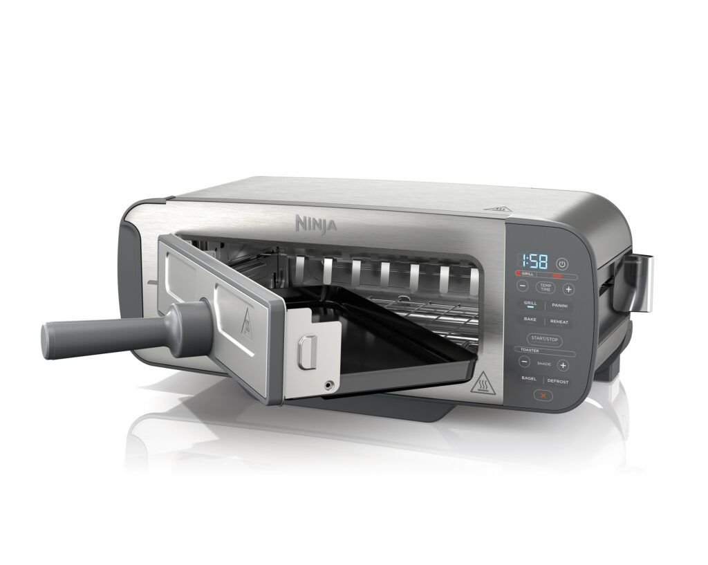 R_ST202EU_Hero_Angled_Left_Pan_Empty_RGB